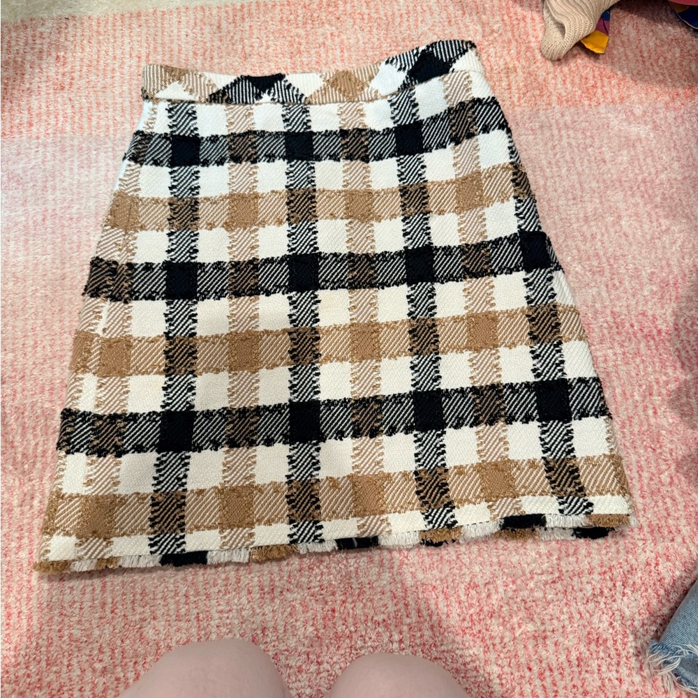 Ann Taylor Checkered A-Line Skirt in Black, White, and Tan